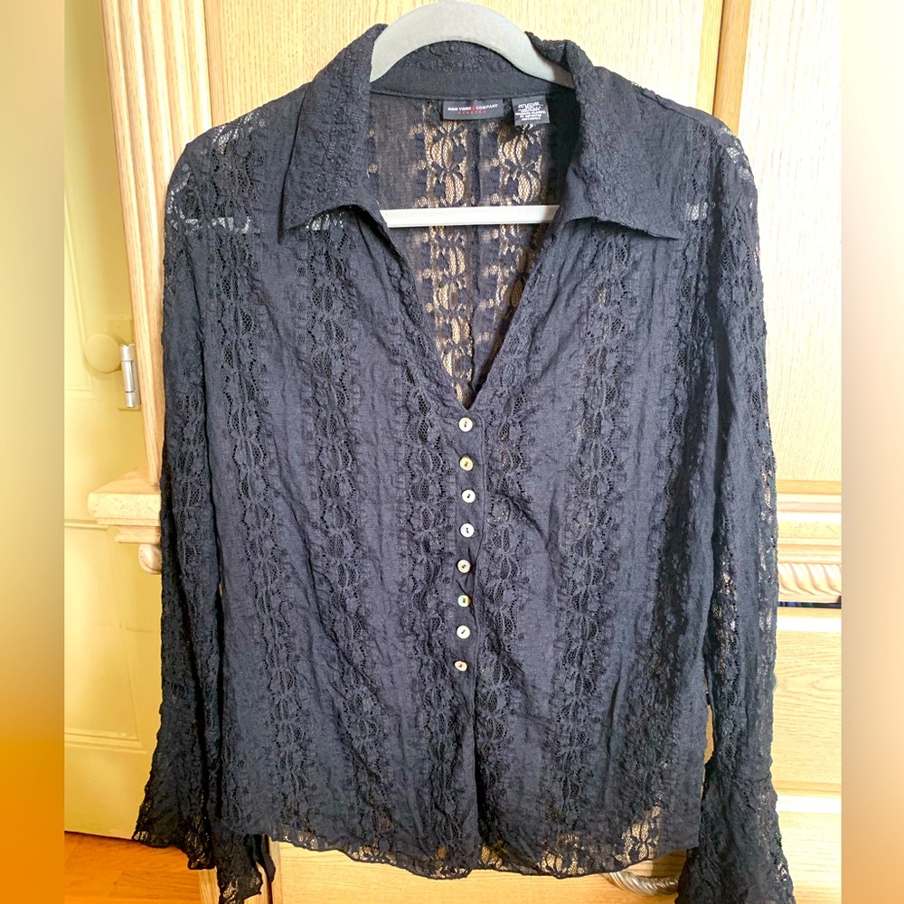 NY&CO Lace Button up Top with Flare Sleeves Sz XL